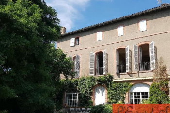 Maison de maître majestueuse, garages, jardin