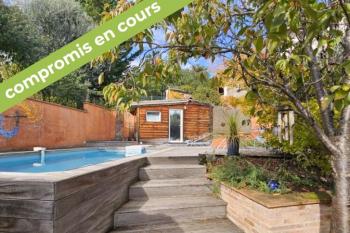 Maison rénovée atypique, jardin et terrasses