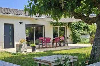 Lovely one-storey house in the countryside