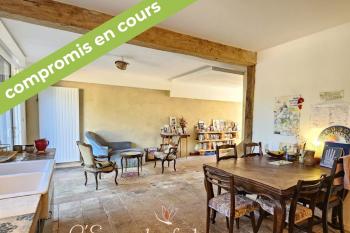 Maison rénovée en ville, au calme, avec jardin